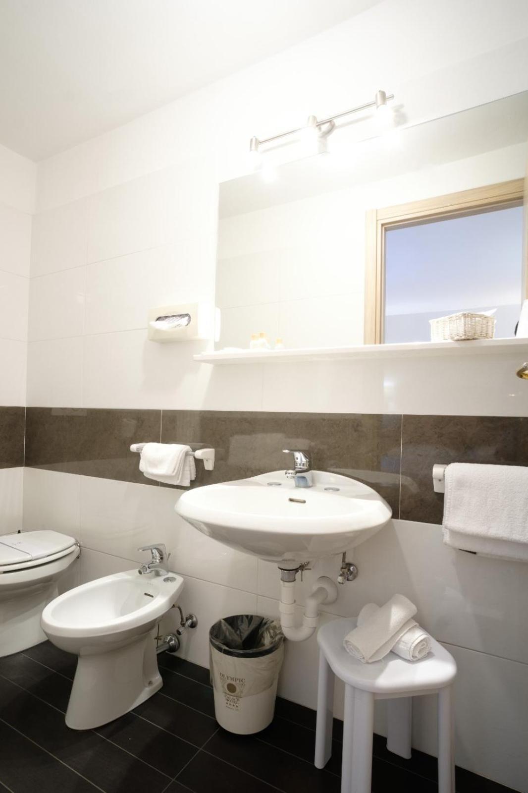 Olympic Palace Hotel 4*