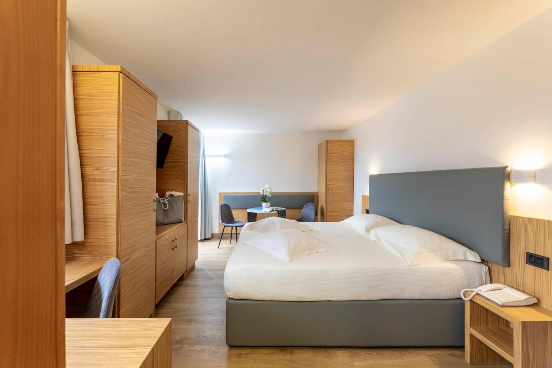 Hotel Olympic Palace 4*