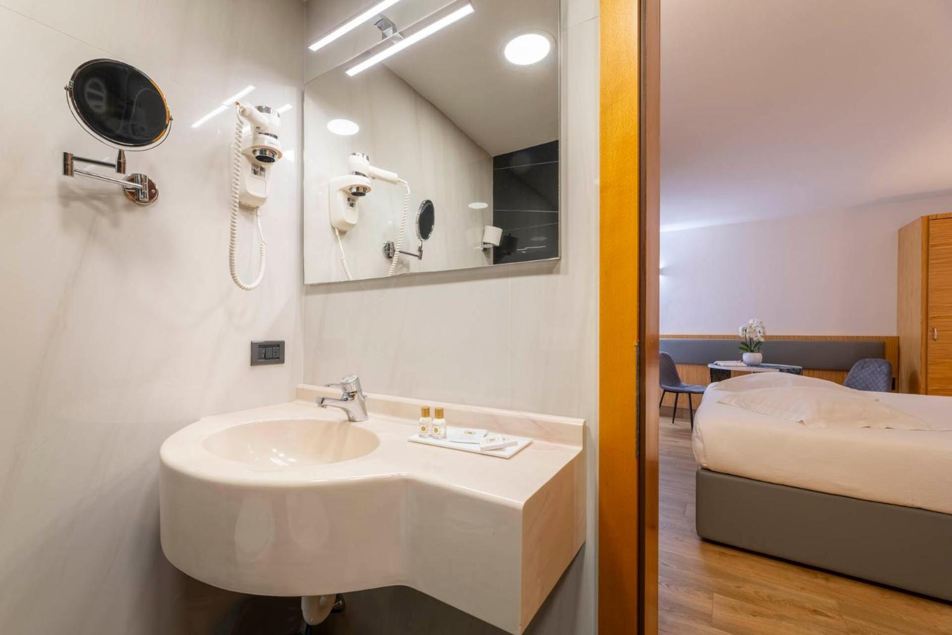 Olympic Palace 4*