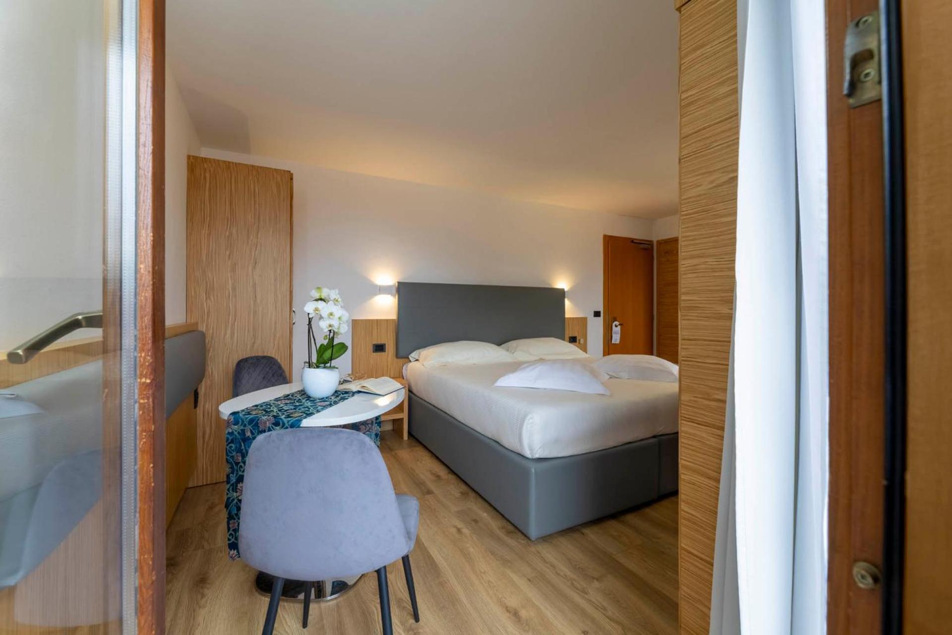 Olympic Palace Hotel 4*