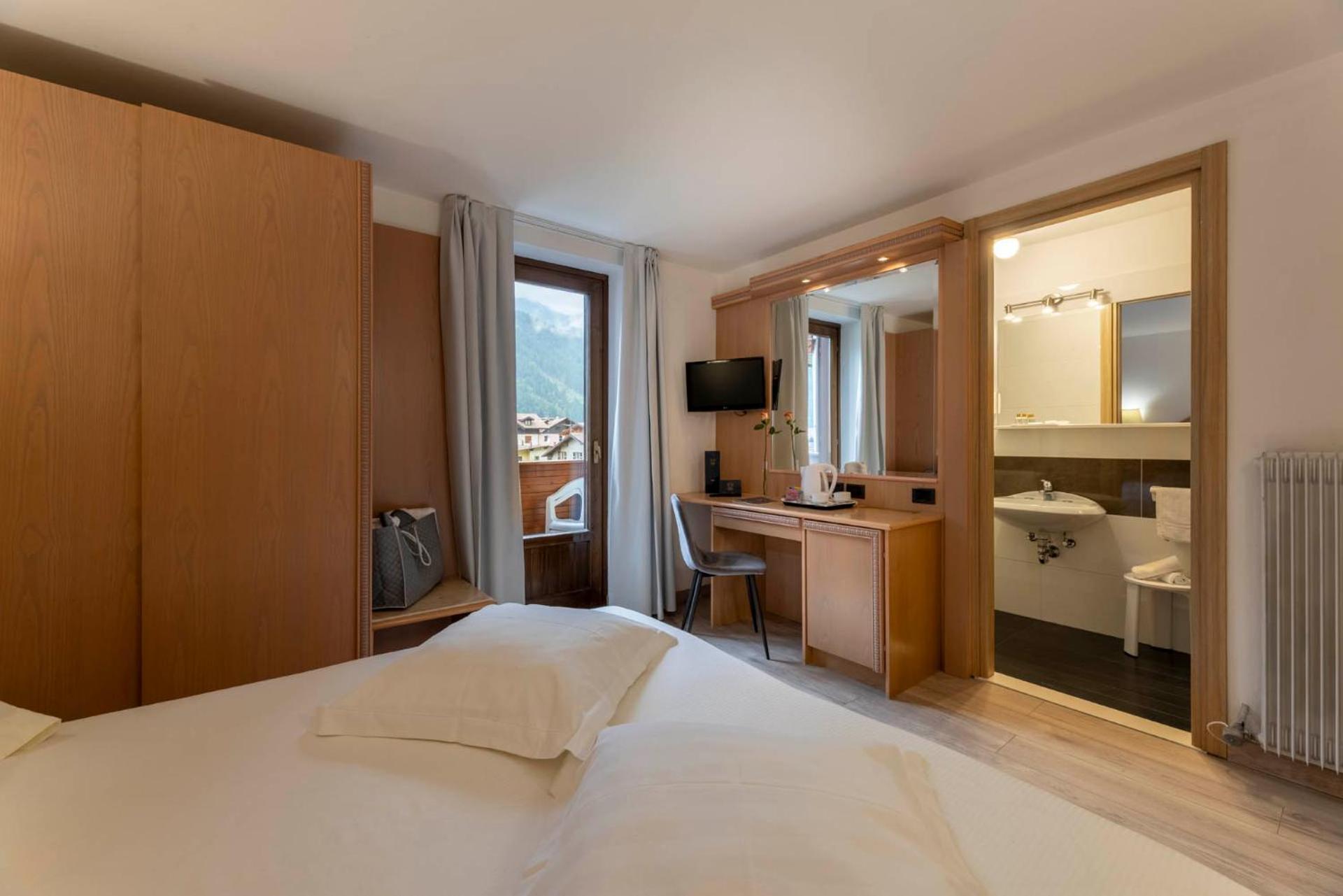 Olympic Palace 4*